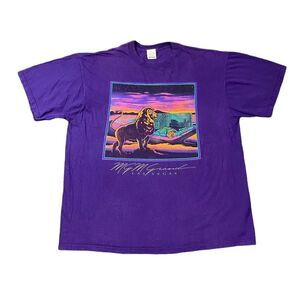 Vintage • 90s MGM Grand Lion Graphic T-Shirt